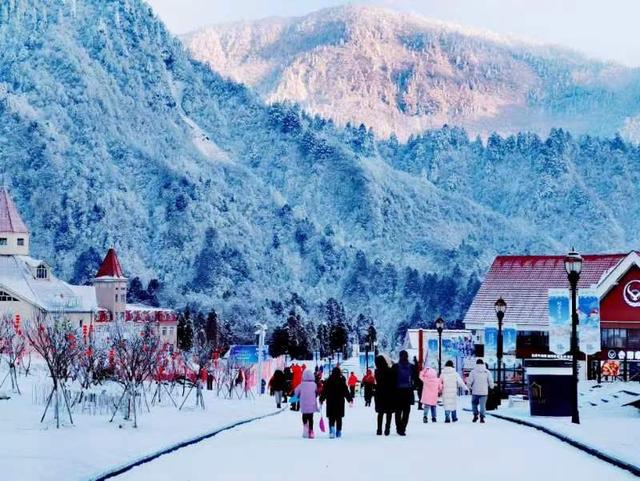 西岭雪山实时交通状况