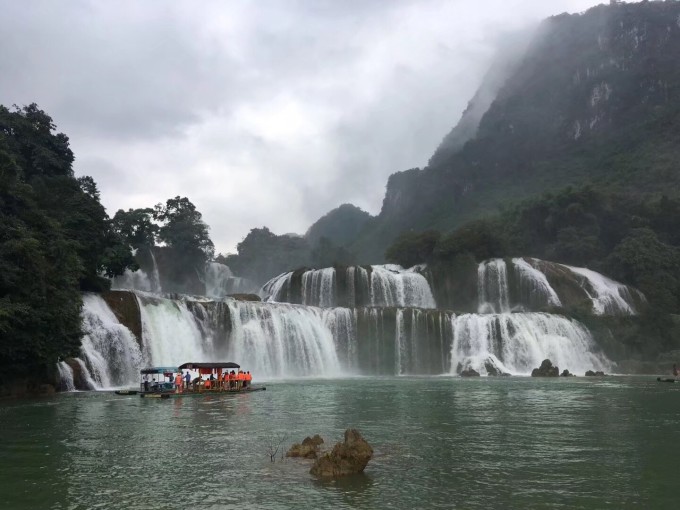 崇左德天瀑布焕新风采，魅力无限呈现